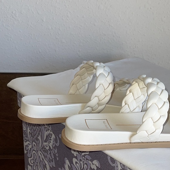 NIB Dolce Vita “Gabbie” Braided Double Strap Sandals Chalk-beige Size 8 - Picture 8 of 14